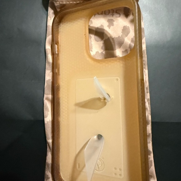 Loopy Original - iPhone 14 Pro (6.1" Screen) - Gold Leopard - Picture 2 of 2